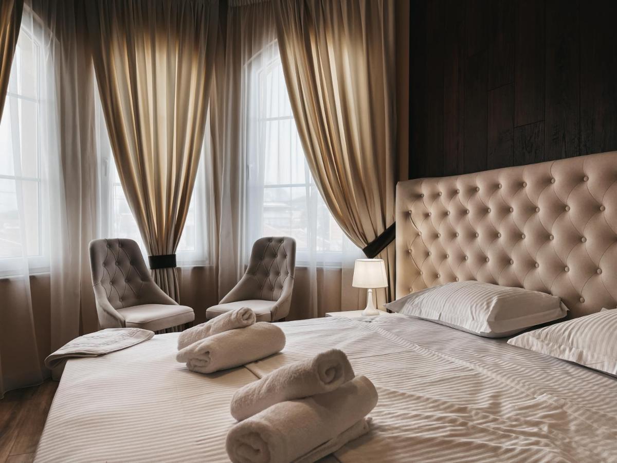 Amansar Boutique Hotel Tirana Kültér fotó